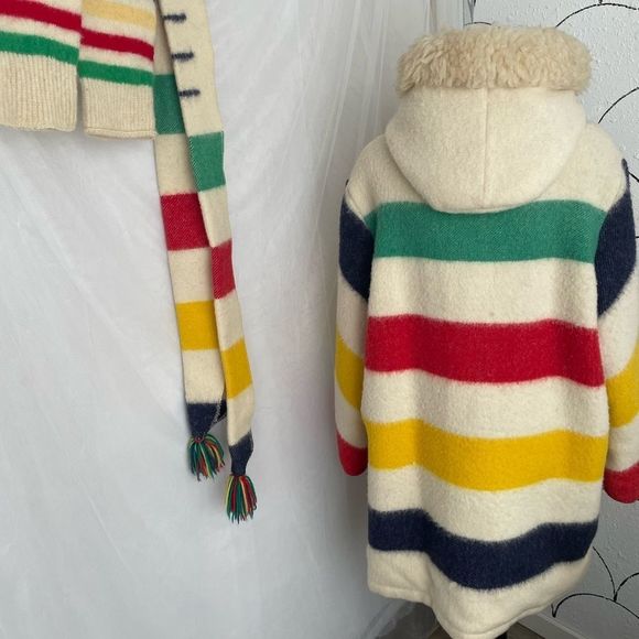 Vintage 3 point Hudson’s Bay Blanket Coat, leg warmers and belt. - Picture 2 of 9